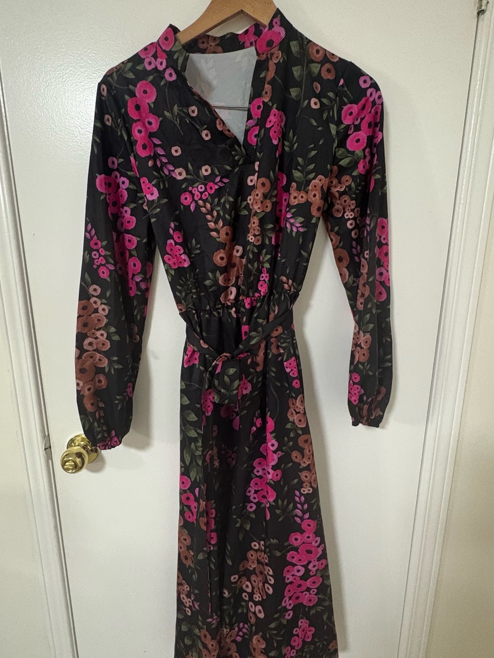 SHEIN Black Long Sleeve Floral Wrap Midi Dress with Pink and Brown Blooms